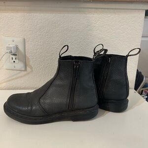 Dr martens 2976 Chelsea boots